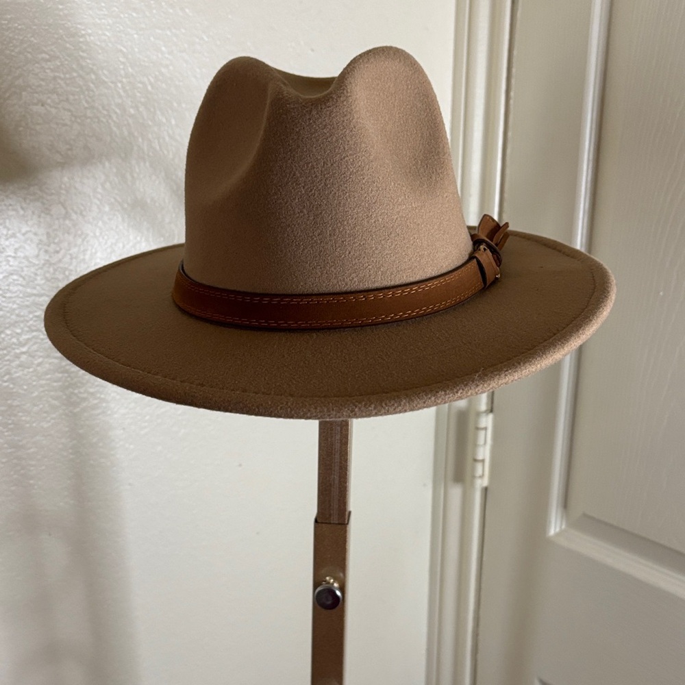 Tan Wide Brim Fedora Hat